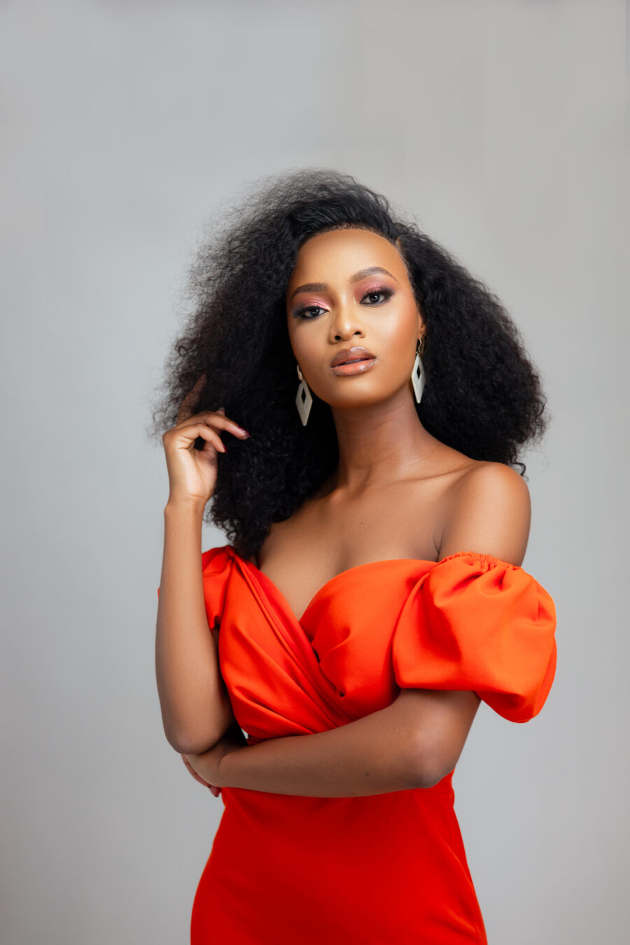 HELLO WEEKEND | Claude Mashego bringing her A-game to the Miss World pageant